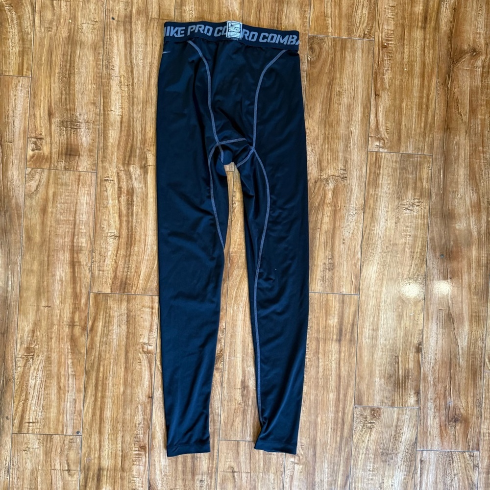 Nike Pro Combat Dri-FIT Black Compression Athletic Ski Leggings Size Small - Picture 7 of 10